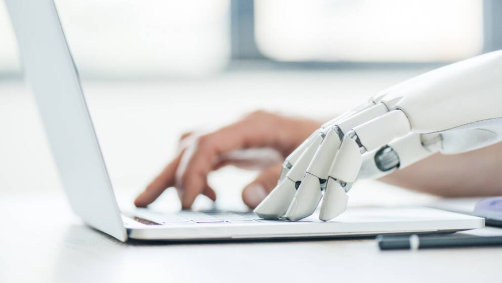 Kompetencje cyfrowe. Czy Polska efektywnie wykorzystuje potencjał technologii cyfrowych?